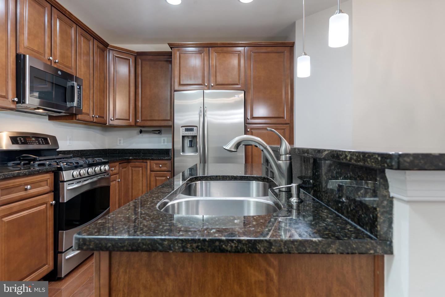 43841 CENTERGATE DR, ASHBURN, Virginia 20148, 3 Bedrooms Bedrooms, ,2 BathroomsBathrooms,Residential,For sale,43841 CENTERGATE DR,VALO2102402 MLS # VALO2102402