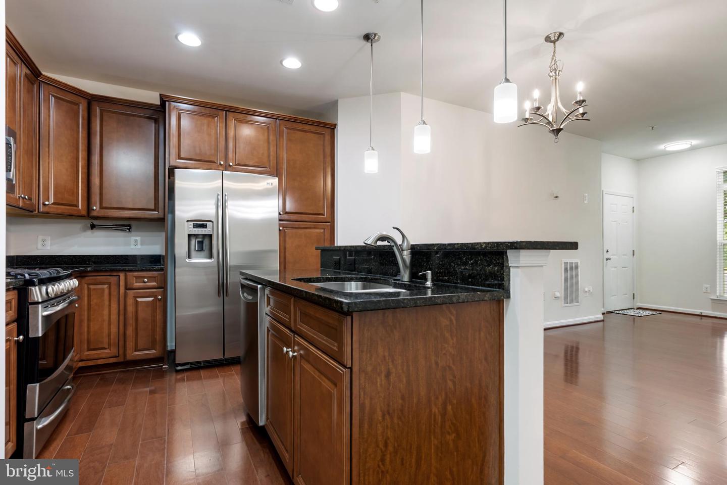 43841 CENTERGATE DR, ASHBURN, Virginia 20148, 3 Bedrooms Bedrooms, ,2 BathroomsBathrooms,Residential,For sale,43841 CENTERGATE DR,VALO2102402 MLS # VALO2102402
