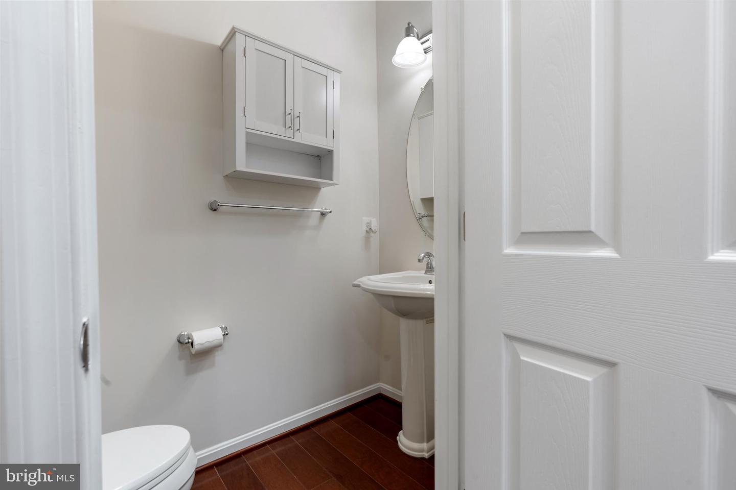 43841 CENTERGATE DR, ASHBURN, Virginia 20148, 3 Bedrooms Bedrooms, ,2 BathroomsBathrooms,Residential,For sale,43841 CENTERGATE DR,VALO2102402 MLS # VALO2102402