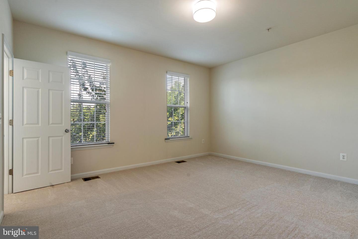 43841 CENTERGATE DR, ASHBURN, Virginia 20148, 3 Bedrooms Bedrooms, ,2 BathroomsBathrooms,Residential,For sale,43841 CENTERGATE DR,VALO2102402 MLS # VALO2102402