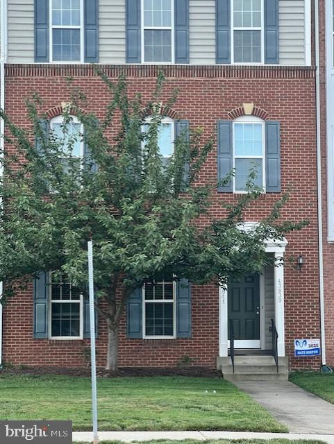 43841 CENTERGATE DR, ASHBURN, Virginia 20148, 3 Bedrooms Bedrooms, ,2 BathroomsBathrooms,Residential,For sale,43841 CENTERGATE DR,VALO2102402 MLS # VALO2102402