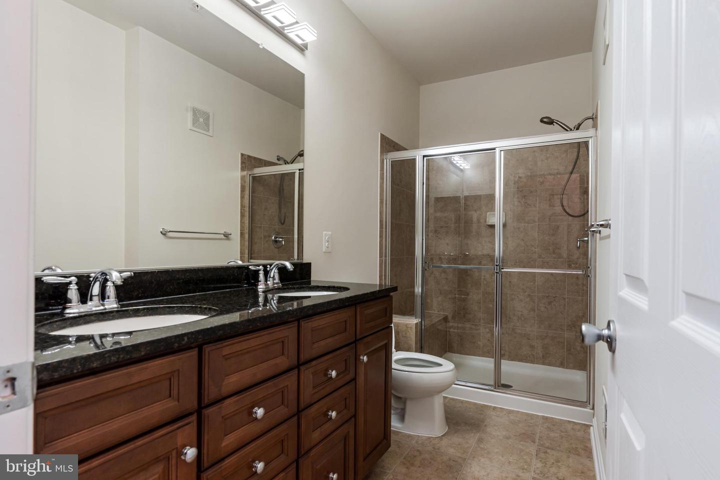 43841 CENTERGATE DR, ASHBURN, Virginia 20148, 3 Bedrooms Bedrooms, ,2 BathroomsBathrooms,Residential,For sale,43841 CENTERGATE DR,VALO2102402 MLS # VALO2102402