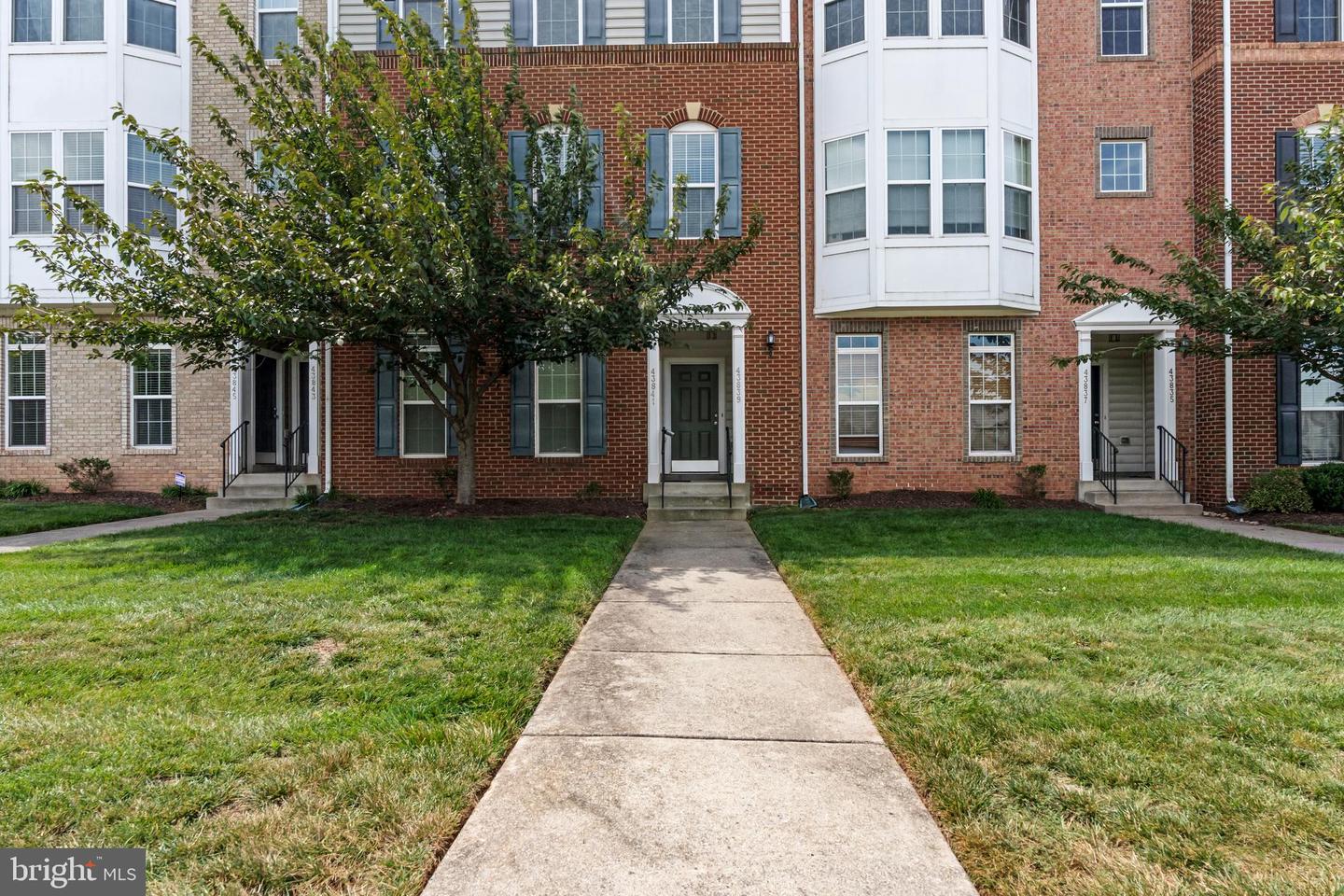 43841 CENTERGATE DR, ASHBURN, Virginia 20148, 3 Bedrooms Bedrooms, ,2 BathroomsBathrooms,Residential,For sale,43841 CENTERGATE DR,VALO2102402 MLS # VALO2102402