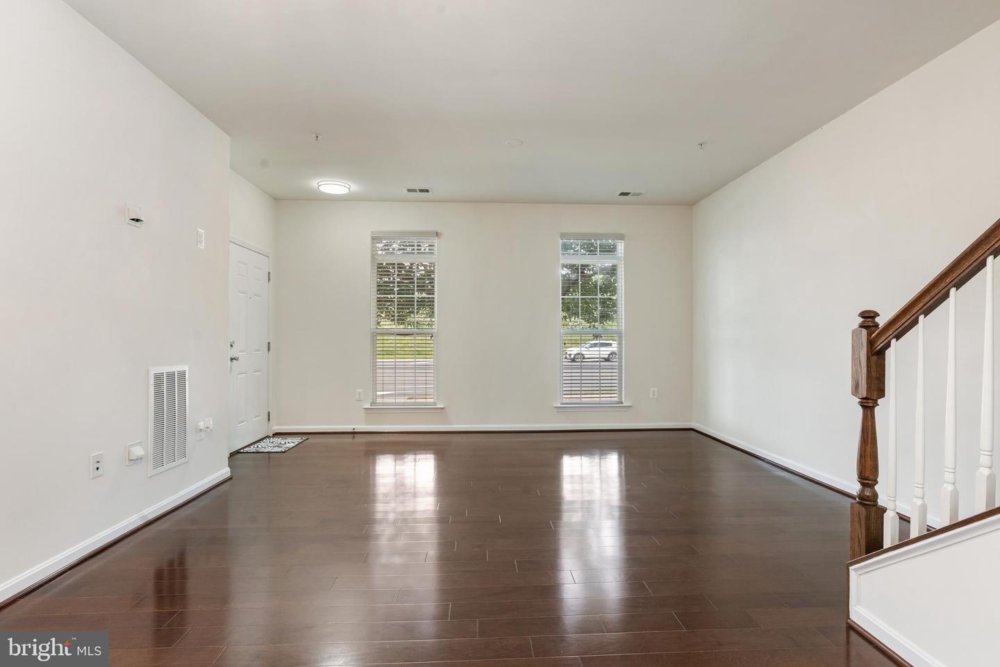 43841 CENTERGATE DR, ASHBURN, Virginia 20148, 3 Bedrooms Bedrooms, ,2 BathroomsBathrooms,Residential,For sale,43841 CENTERGATE DR,VALO2102402 MLS # VALO2102402