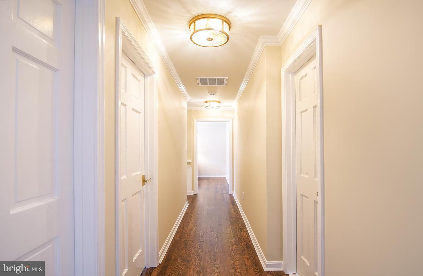 2504 W MEREDITH DR, VIENNA, Virginia 22181, 6 Bedrooms Bedrooms, ,5 BathroomsBathrooms,Residential,For sale,2504 W MEREDITH DR,VAFX2256898 MLS # VAFX2256898