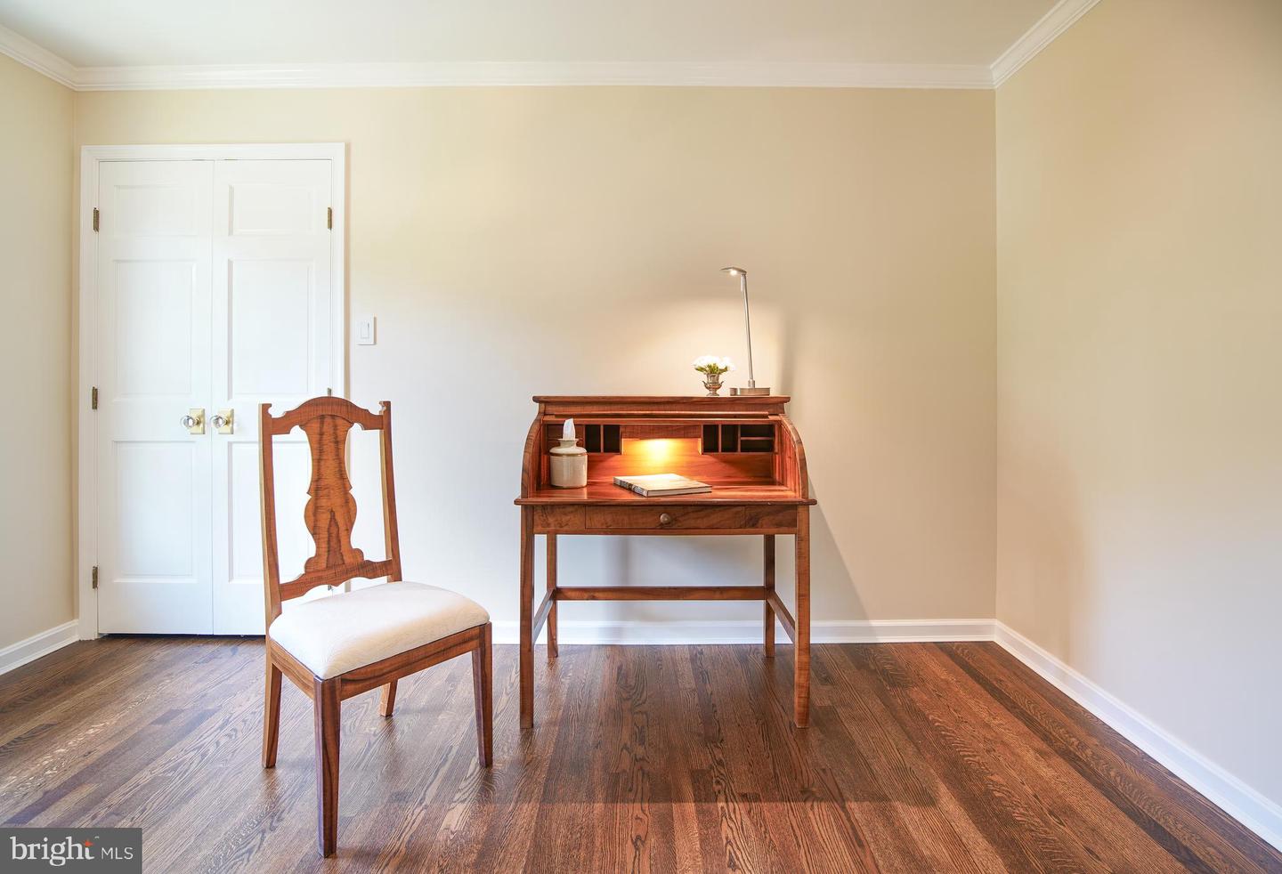 2504 W MEREDITH DR, VIENNA, Virginia 22181, 6 Bedrooms Bedrooms, ,5 BathroomsBathrooms,Residential,For sale,2504 W MEREDITH DR,VAFX2256898 MLS # VAFX2256898
