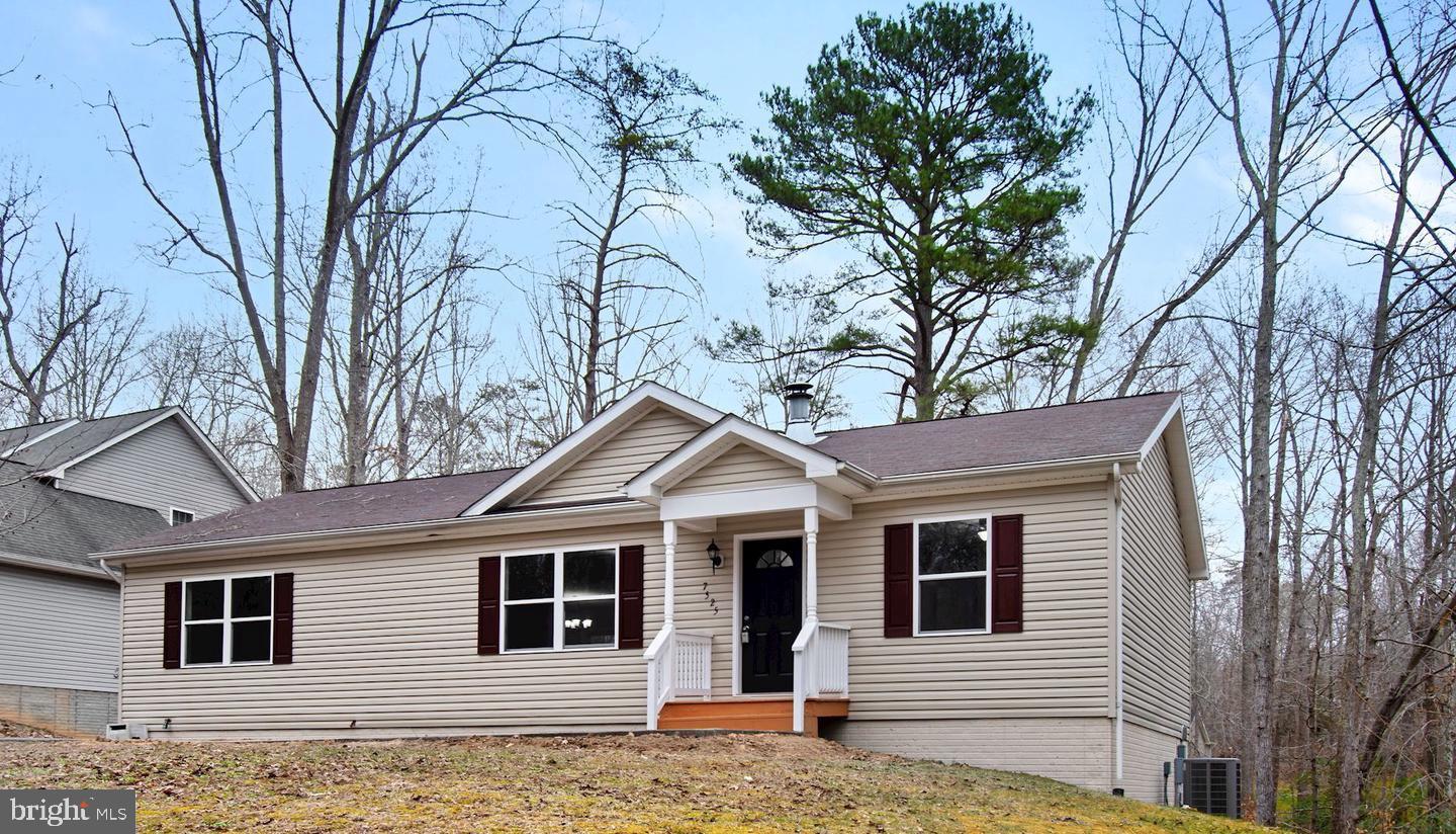 7525 BUCHANAN DR, KING GEORGE, Virginia 22485, 3 Bedrooms Bedrooms, ,2 BathroomsBathrooms,Residential,For sale,7525 BUCHANAN DR,VAKG2006740 MLS # VAKG2006740