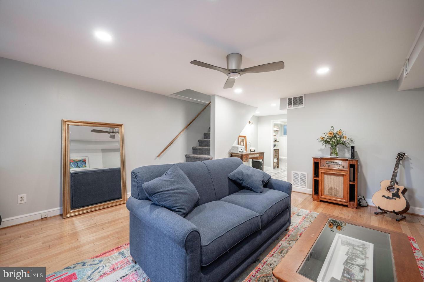 827 S FAIRFAX ST, ALEXANDRIA, Virginia 22314, 3 Bedrooms Bedrooms, ,2 BathroomsBathrooms,Residential,For sale,827 S FAIRFAX ST,VAAX2048042 MLS # VAAX2048042