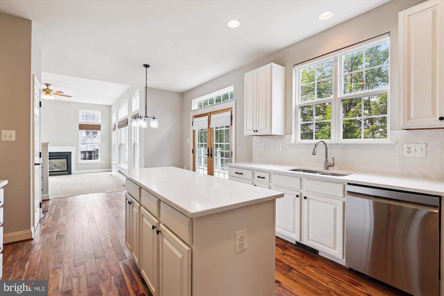 809 MACALISTER DR SE, LEESBURG, Virginia 20175, 4 Bedrooms Bedrooms, ,3 BathroomsBathrooms,Residential,For sale,809 MACALISTER DR SE,VALO2103592 MLS # VALO2103592