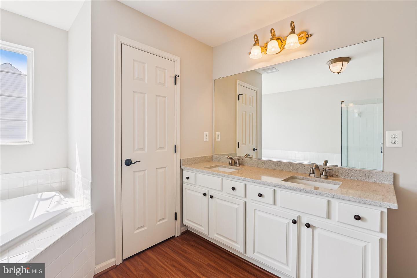 809 MACALISTER DR SE, LEESBURG, Virginia 20175, 4 Bedrooms Bedrooms, ,3 BathroomsBathrooms,Residential,For sale,809 MACALISTER DR SE,VALO2103592 MLS # VALO2103592