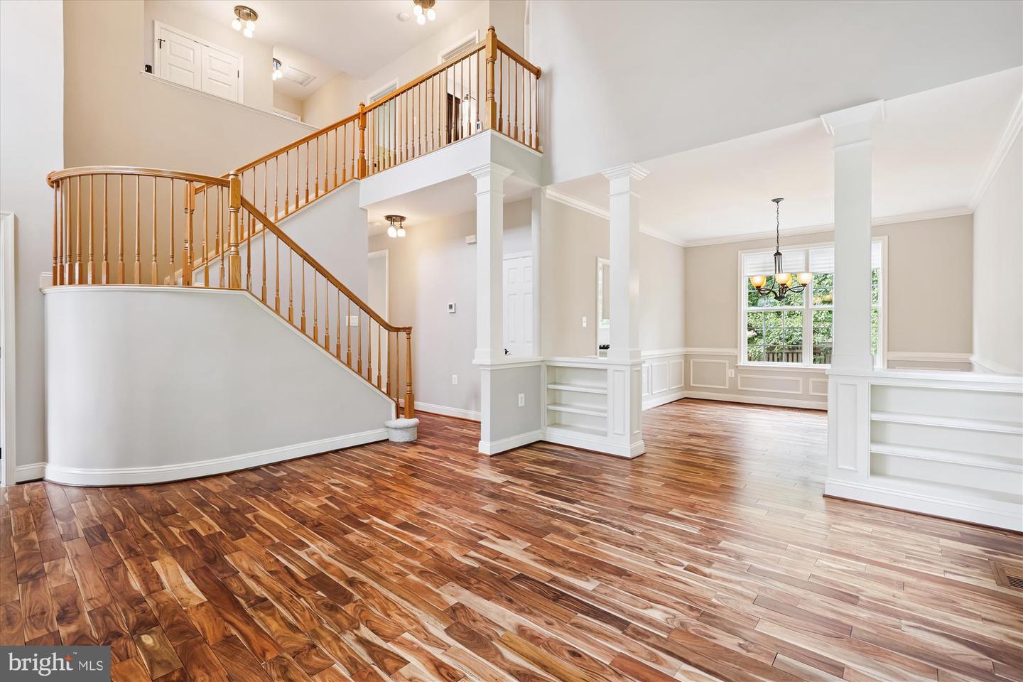 809 MACALISTER DR SE, LEESBURG, Virginia 20175, 4 Bedrooms Bedrooms, ,3 BathroomsBathrooms,Residential,For sale,809 MACALISTER DR SE,VALO2103592 MLS # VALO2103592