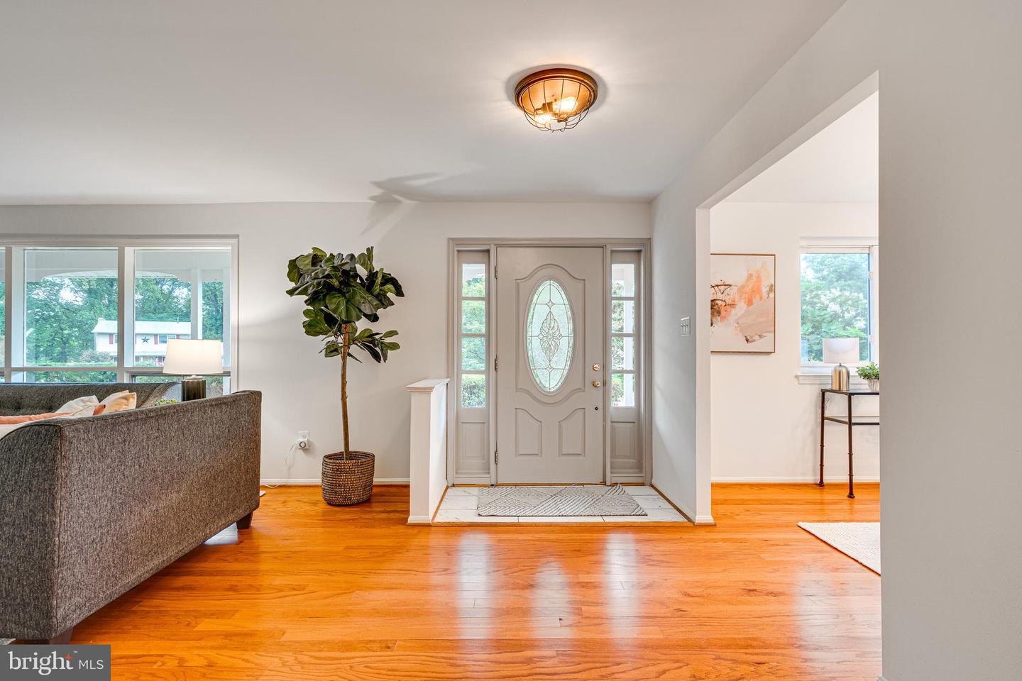 5307 RICHARDSON DR, FAIRFAX, Virginia 22032, 4 Bedrooms Bedrooms, 13 Rooms Rooms,2 BathroomsBathrooms,Residential,For sale,5307 RICHARDSON DR,VAFX2258774 MLS # VAFX2258774
