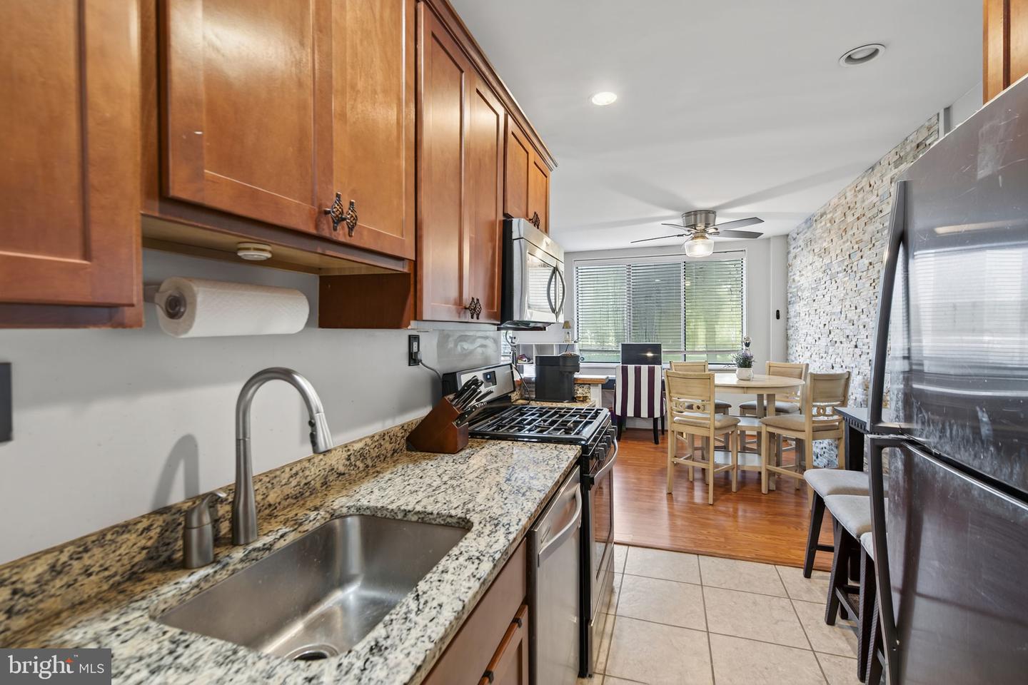 6631 WAKEFIELD DR #106, ALEXANDRIA, Virginia 22307, 1 Bedroom Bedrooms, 2 Rooms Rooms,1 BathroomBathrooms,Residential,For sale,6631 WAKEFIELD DR #106,VAFX2258882 MLS # VAFX2258882