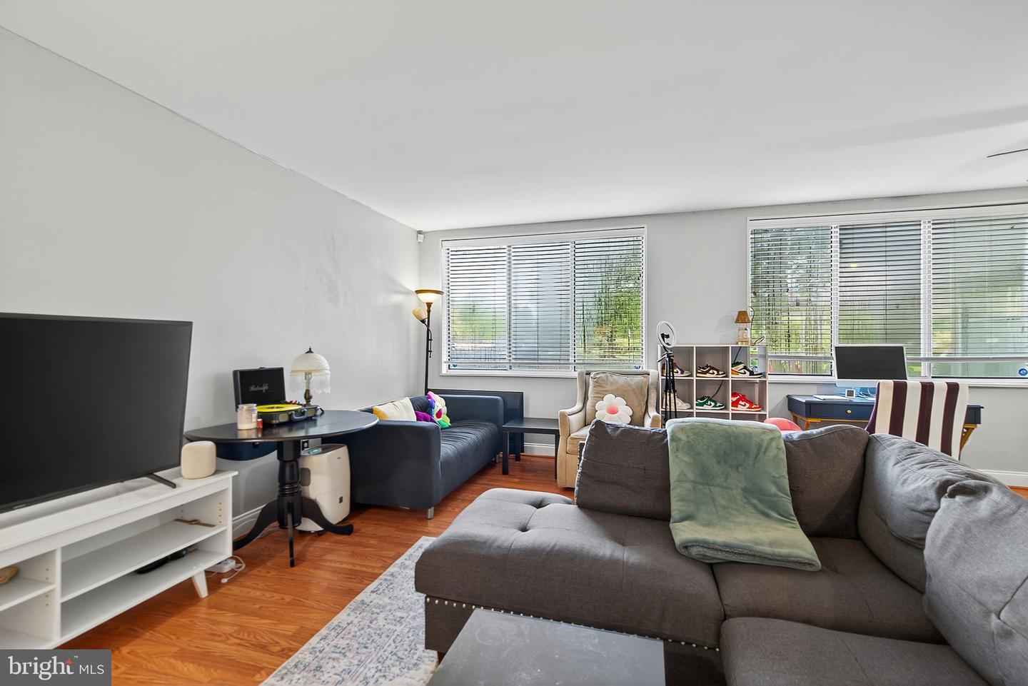 6631 WAKEFIELD DR #106, ALEXANDRIA, Virginia 22307, 1 Bedroom Bedrooms, 2 Rooms Rooms,1 BathroomBathrooms,Residential,For sale,6631 WAKEFIELD DR #106,VAFX2258882 MLS # VAFX2258882