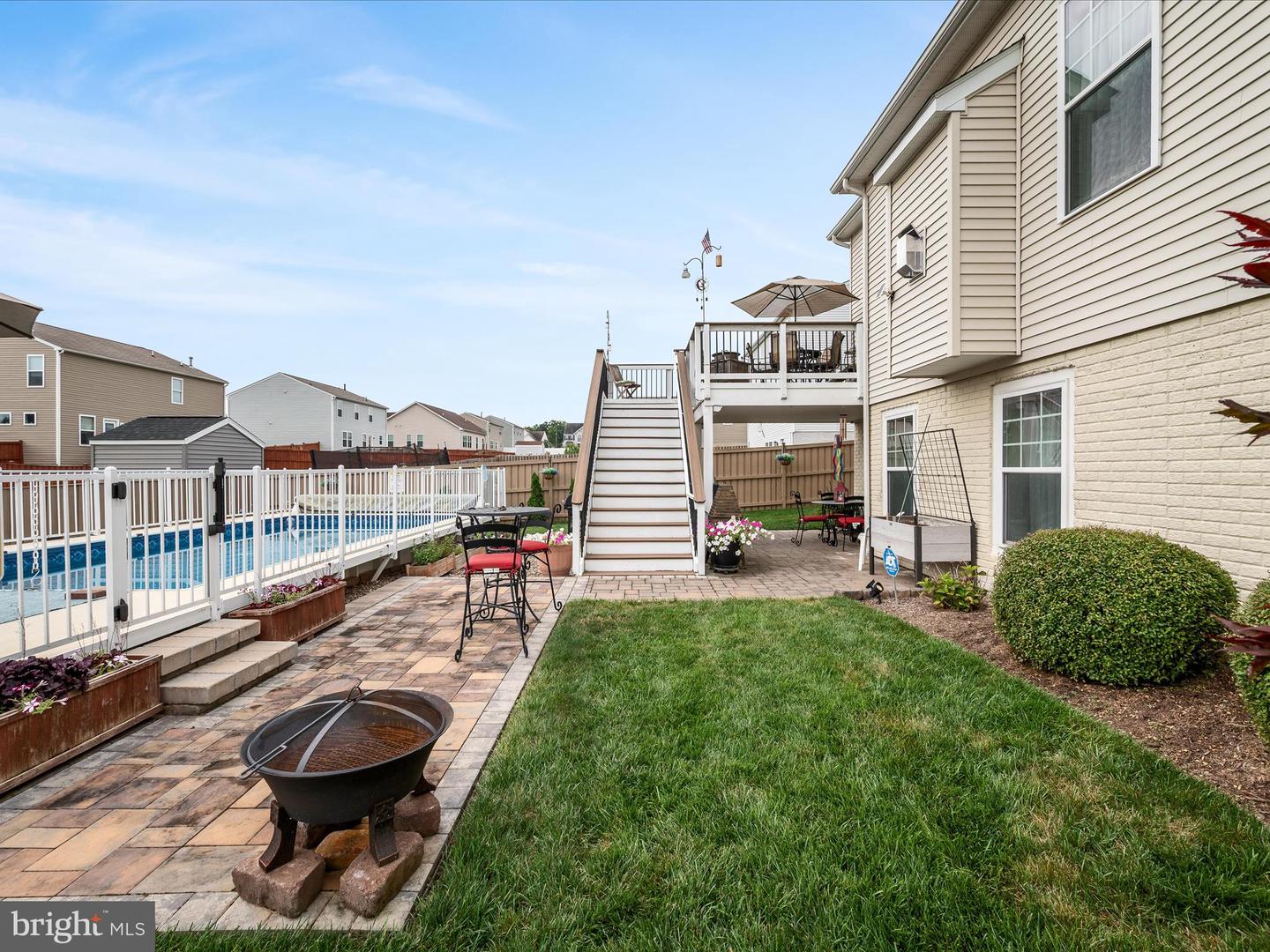 571 TOWN RUN LN, STEPHENS CITY, Virginia 22655, 4 Bedrooms Bedrooms, ,3 BathroomsBathrooms,Residential,For sale,571 TOWN RUN LN,VAFV2035876 MLS # VAFV2035876