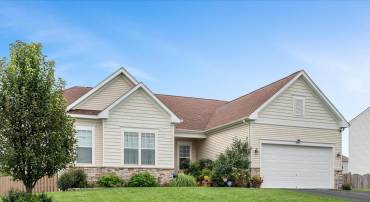 571 TOWN RUN LN, STEPHENS CITY, Virginia 22655, 4 Bedrooms Bedrooms, ,3 BathroomsBathrooms,Residential,For sale,571 TOWN RUN LN,VAFV2035876 MLS # VAFV2035876