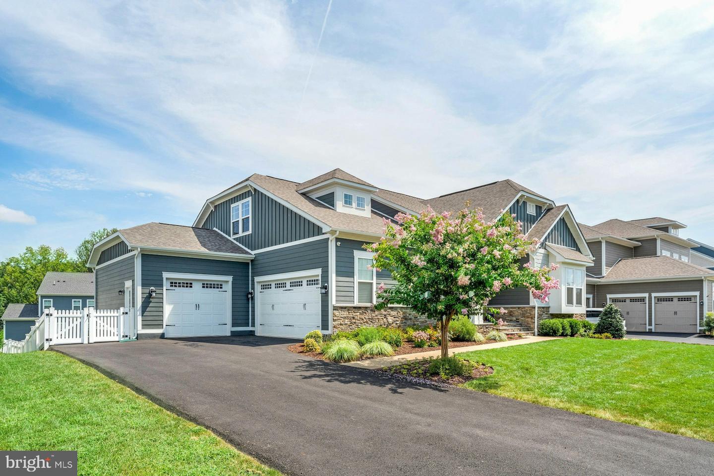 24340 WHITE ELM PL, ALDIE, Virginia 20105, 5 Bedrooms Bedrooms, ,4 BathroomsBathrooms,Residential,For sale,24340 WHITE ELM PL,VALO2103898 MLS # VALO2103898