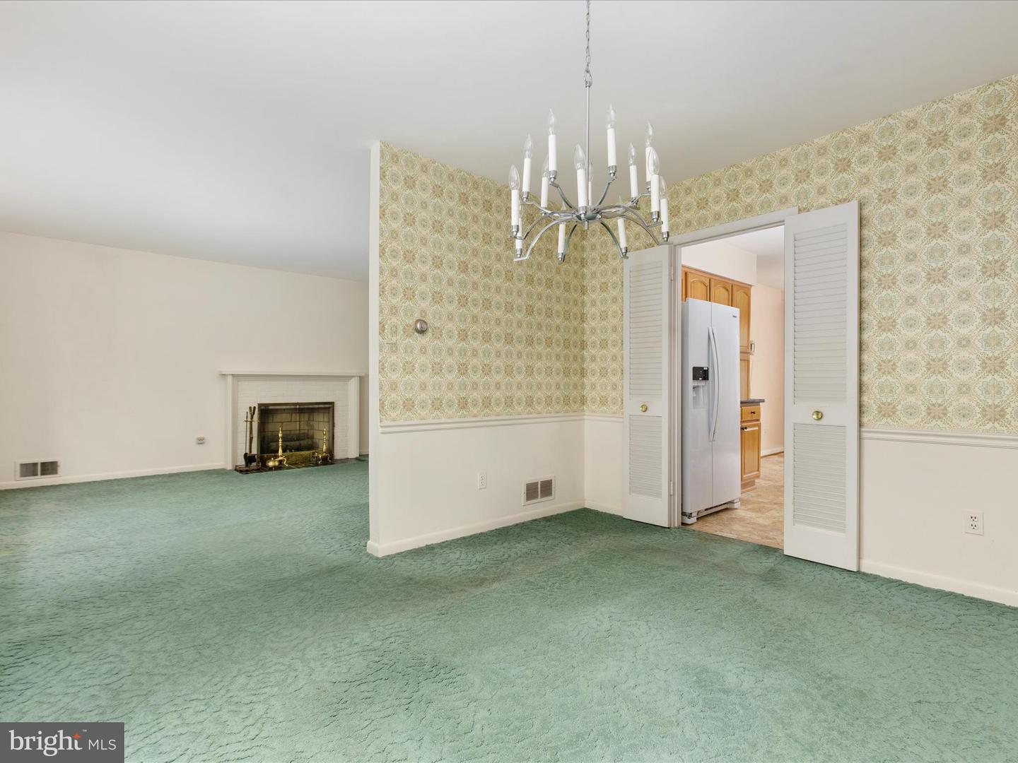 2110 WICOMICO ST, FALLS CHURCH, Virginia 22043, 4 Bedrooms Bedrooms, ,3 BathroomsBathrooms,Residential,For sale,2110 WICOMICO ST,VAFX2259456 MLS # VAFX2259456