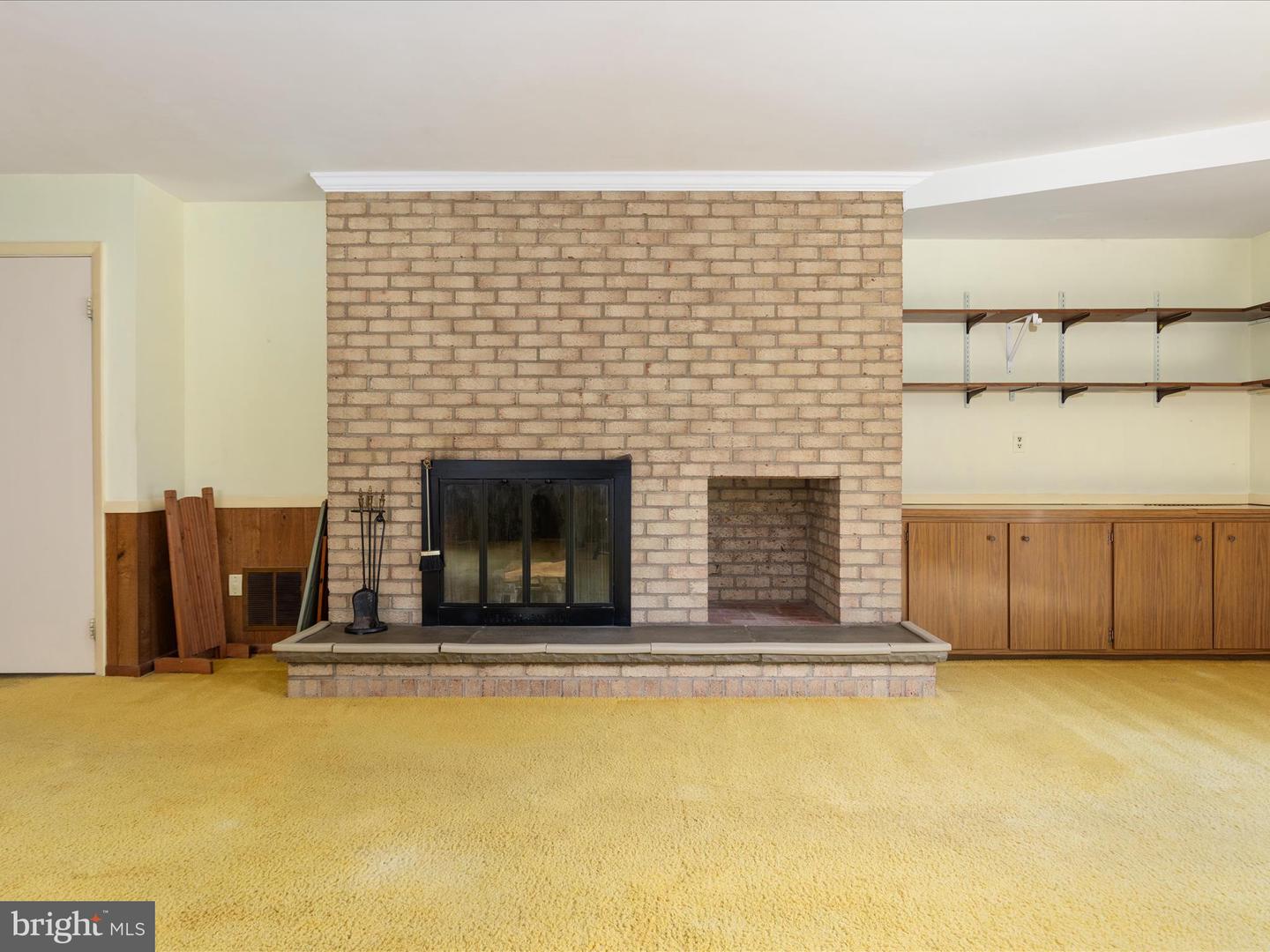 2110 WICOMICO ST, FALLS CHURCH, Virginia 22043, 4 Bedrooms Bedrooms, ,3 BathroomsBathrooms,Residential,For sale,2110 WICOMICO ST,VAFX2259456 MLS # VAFX2259456