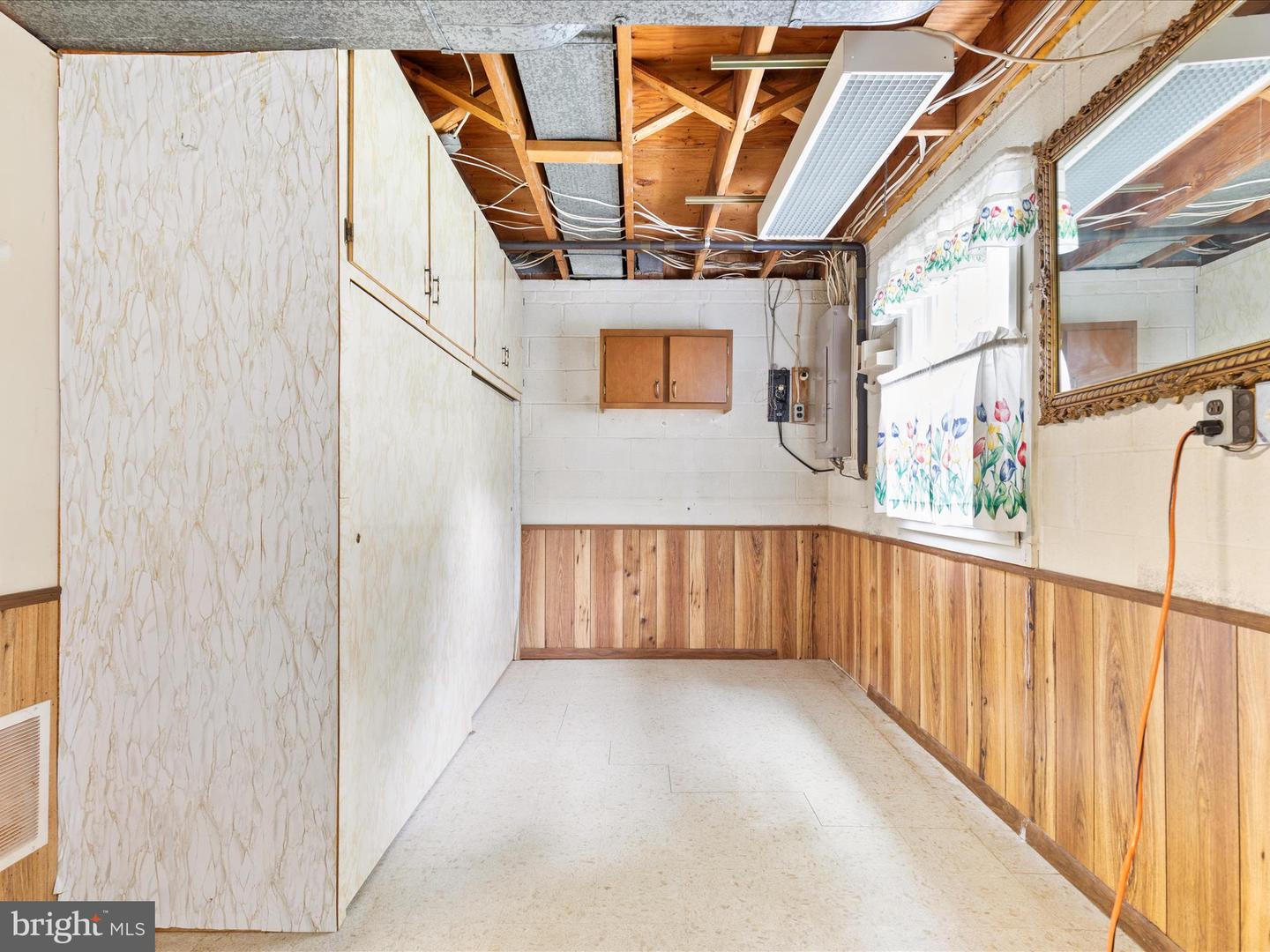 2110 WICOMICO ST, FALLS CHURCH, Virginia 22043, 4 Bedrooms Bedrooms, ,3 BathroomsBathrooms,Residential,For sale,2110 WICOMICO ST,VAFX2259456 MLS # VAFX2259456