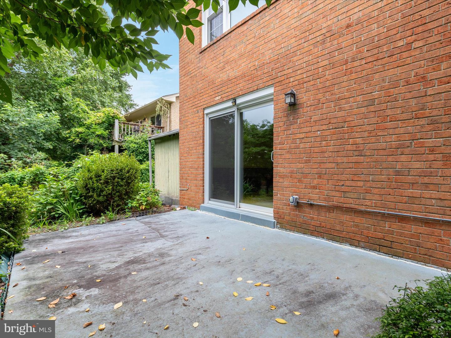2110 WICOMICO ST, FALLS CHURCH, Virginia 22043, 4 Bedrooms Bedrooms, ,3 BathroomsBathrooms,Residential,For sale,2110 WICOMICO ST,VAFX2259456 MLS # VAFX2259456