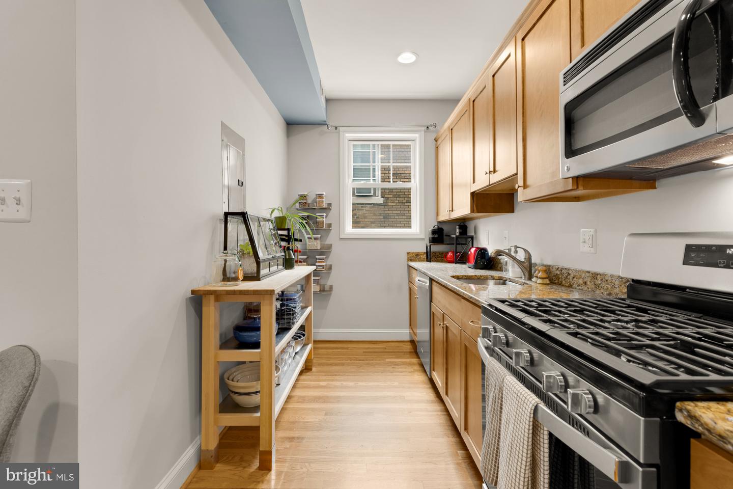 2824 12TH ST NE #107, WASHINGTON, District Of Columbia 20017, 2 Bedrooms Bedrooms, ,1 BathroomBathrooms,Residential,For sale,2824 12TH ST NE #107,DCDC2213988 MLS # DCDC2213988