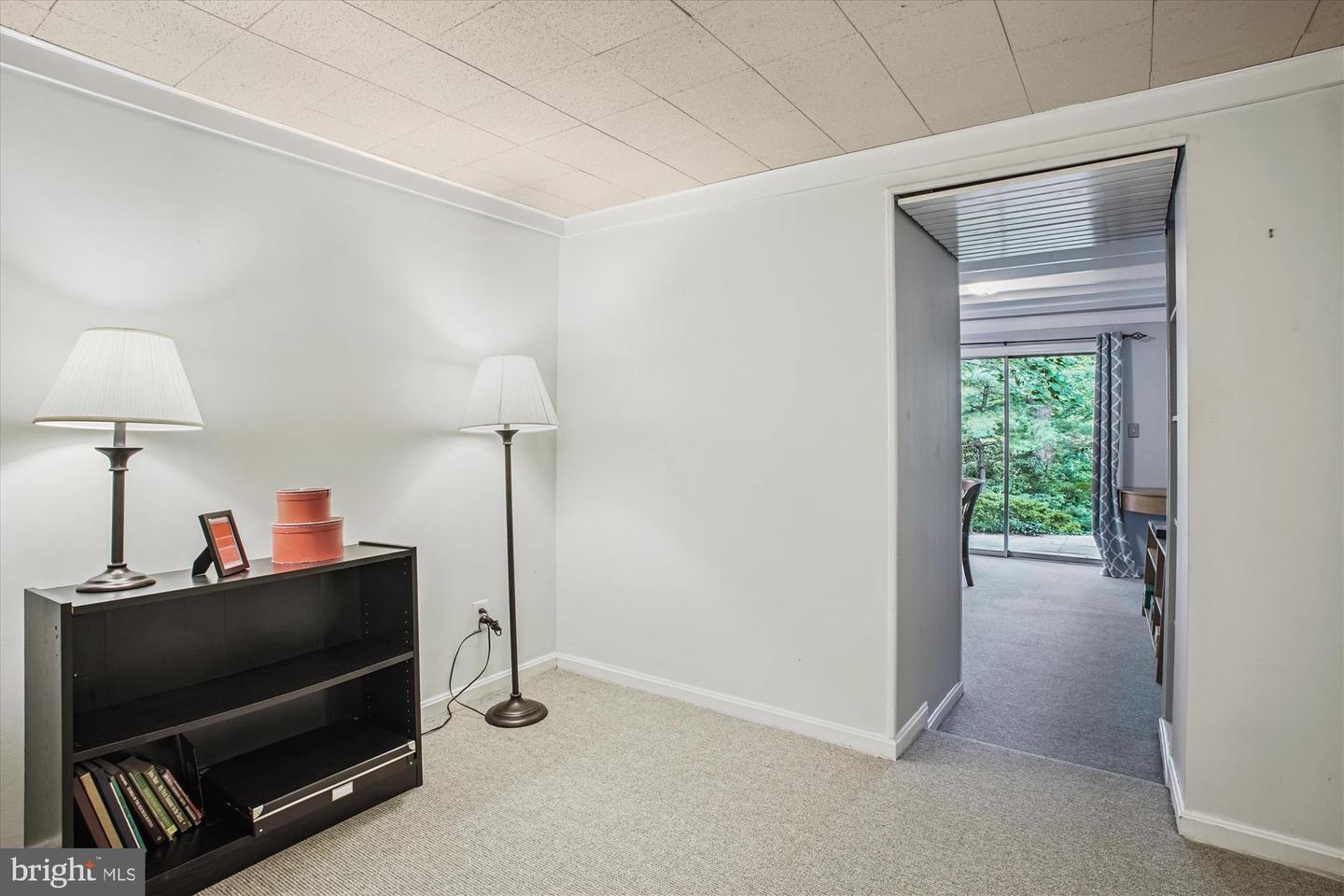 3818 N RIDGEVIEW RD, ARLINGTON, Virginia 22207, 4 Bedrooms Bedrooms, 7 Rooms Rooms,3 BathroomsBathrooms,Residential,For sale,3818 N RIDGEVIEW RD,VAAR2061976 MLS # VAAR2061976
