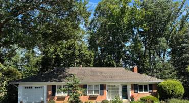 3818 N RIDGEVIEW RD, ARLINGTON, Virginia 22207, 4 Bedrooms Bedrooms, 7 Rooms Rooms,3 BathroomsBathrooms,Residential,For sale,3818 N RIDGEVIEW RD,VAAR2061976 MLS # VAAR2061976