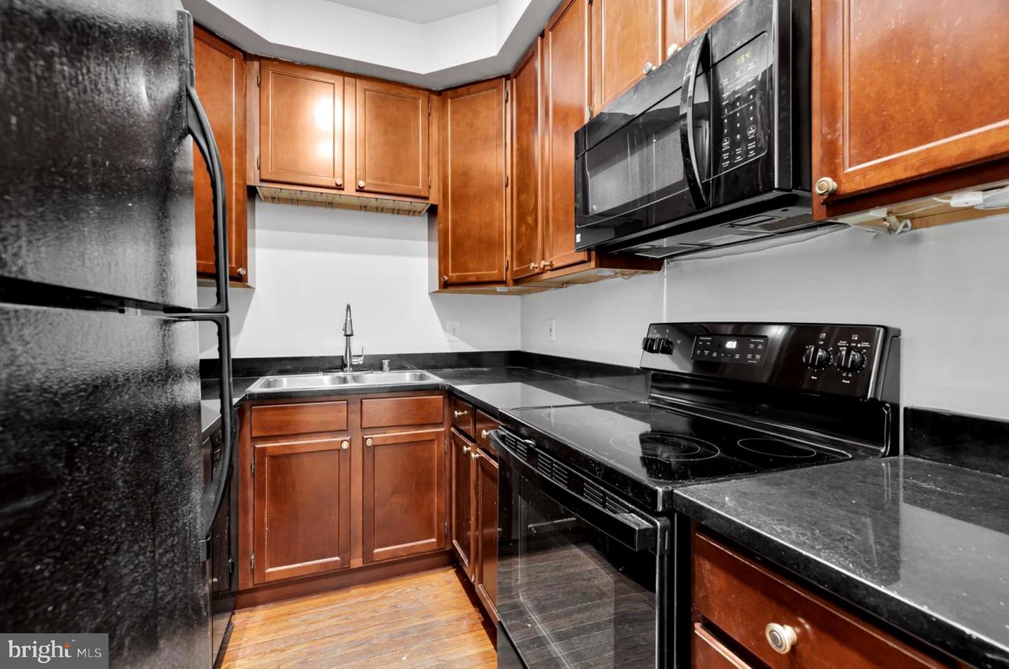 1225 N ST NW #E, WASHINGTON, District Of Columbia 20005, 1 Bedroom Bedrooms, ,1 BathroomBathrooms,Residential,For sale,1225 N ST NW #E,DCDC2214120 MLS # DCDC2214120