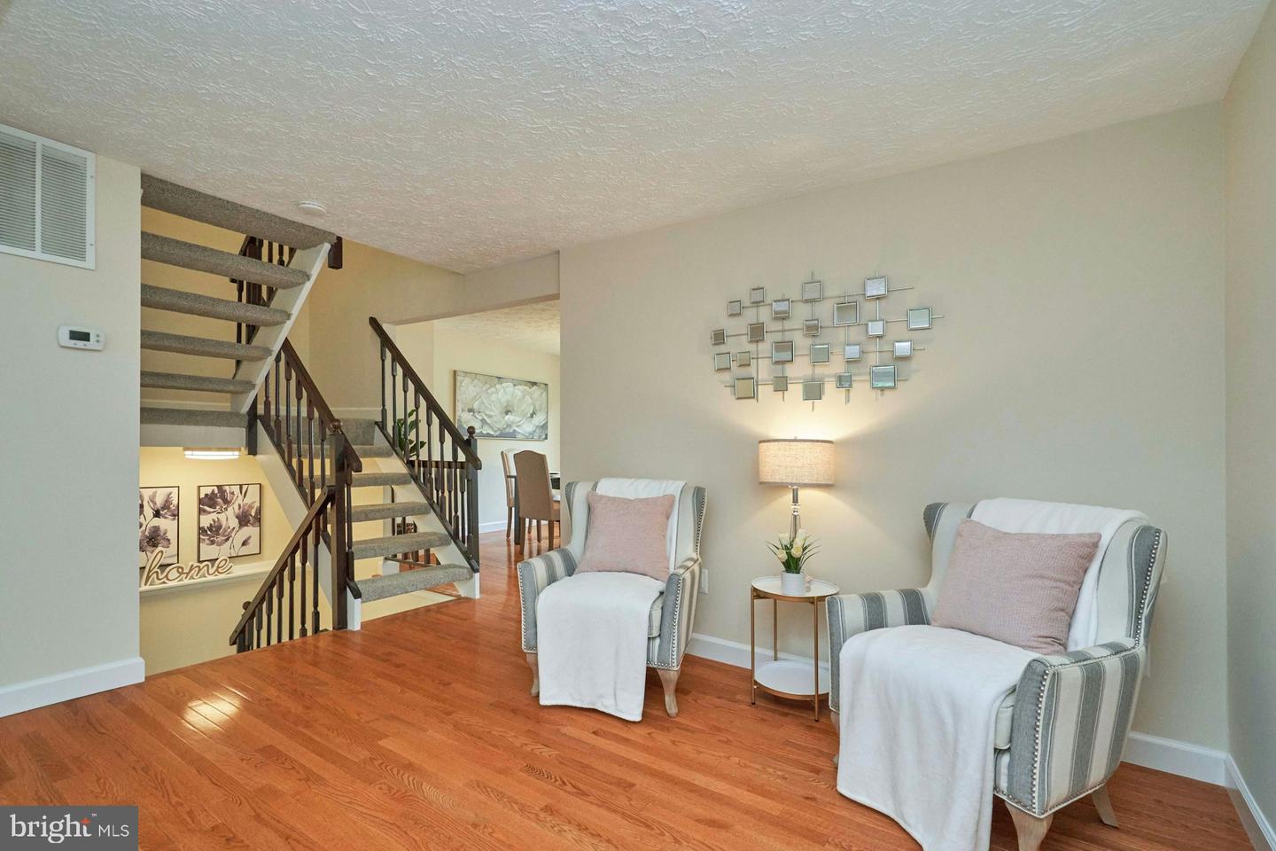 6758 BROOK RUN DR, FALLS CHURCH, Virginia 22043, 3 Bedrooms Bedrooms, ,2 BathroomsBathrooms,Residential,For sale,6758 BROOK RUN DR,VAFX2260092 MLS # VAFX2260092