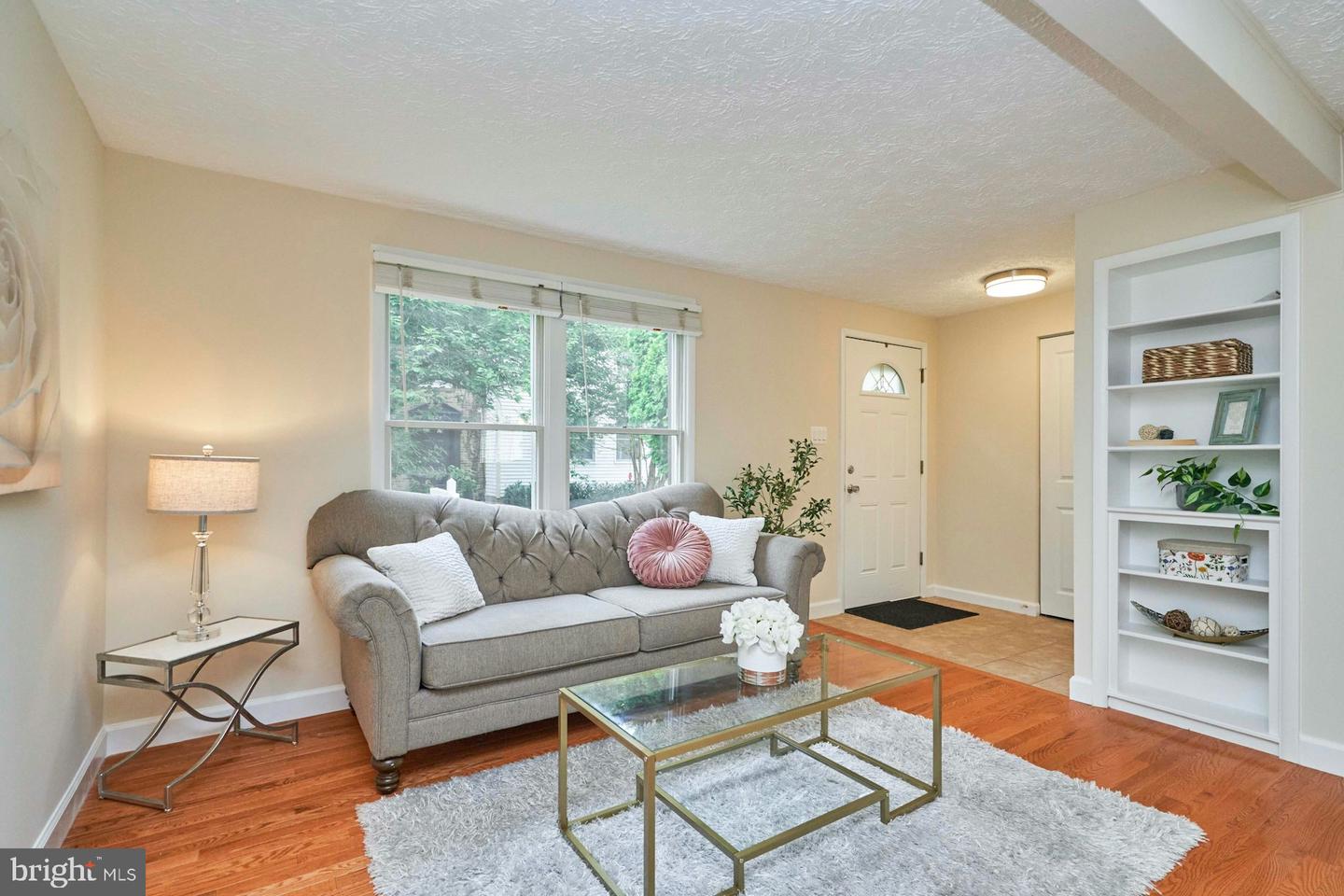 6758 BROOK RUN DR, FALLS CHURCH, Virginia 22043, 3 Bedrooms Bedrooms, ,2 BathroomsBathrooms,Residential,For sale,6758 BROOK RUN DR,VAFX2260092 MLS # VAFX2260092