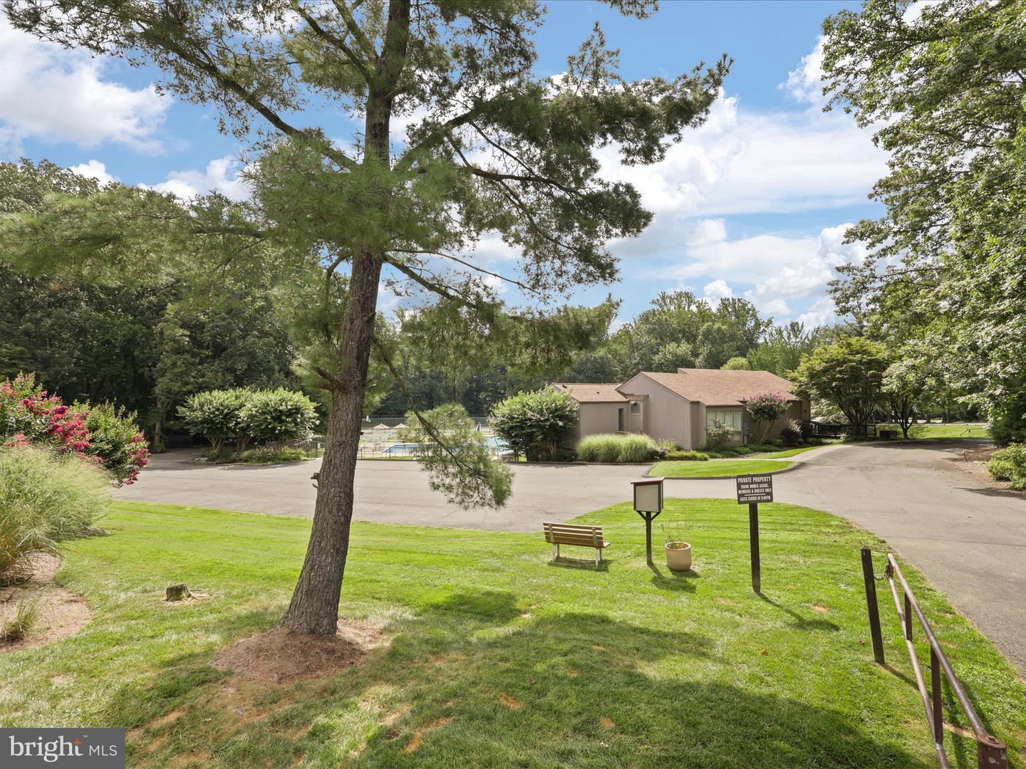 4106 YERKES PL, ANNANDALE, Virginia 22003, 4 Bedrooms Bedrooms, ,3 BathroomsBathrooms,Residential,For sale,4106 YERKES PL,VAFX2260162 MLS # VAFX2260162