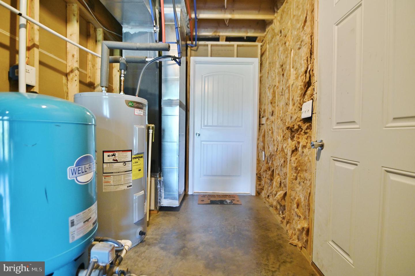 344 KING DAVID DR, LINDEN, Virginia 22642, 3 Bedrooms Bedrooms, 8 Rooms Rooms,3 BathroomsBathrooms,Residential,For sale,344 KING DAVID DR,VAWR2011932 MLS # VAWR2011932