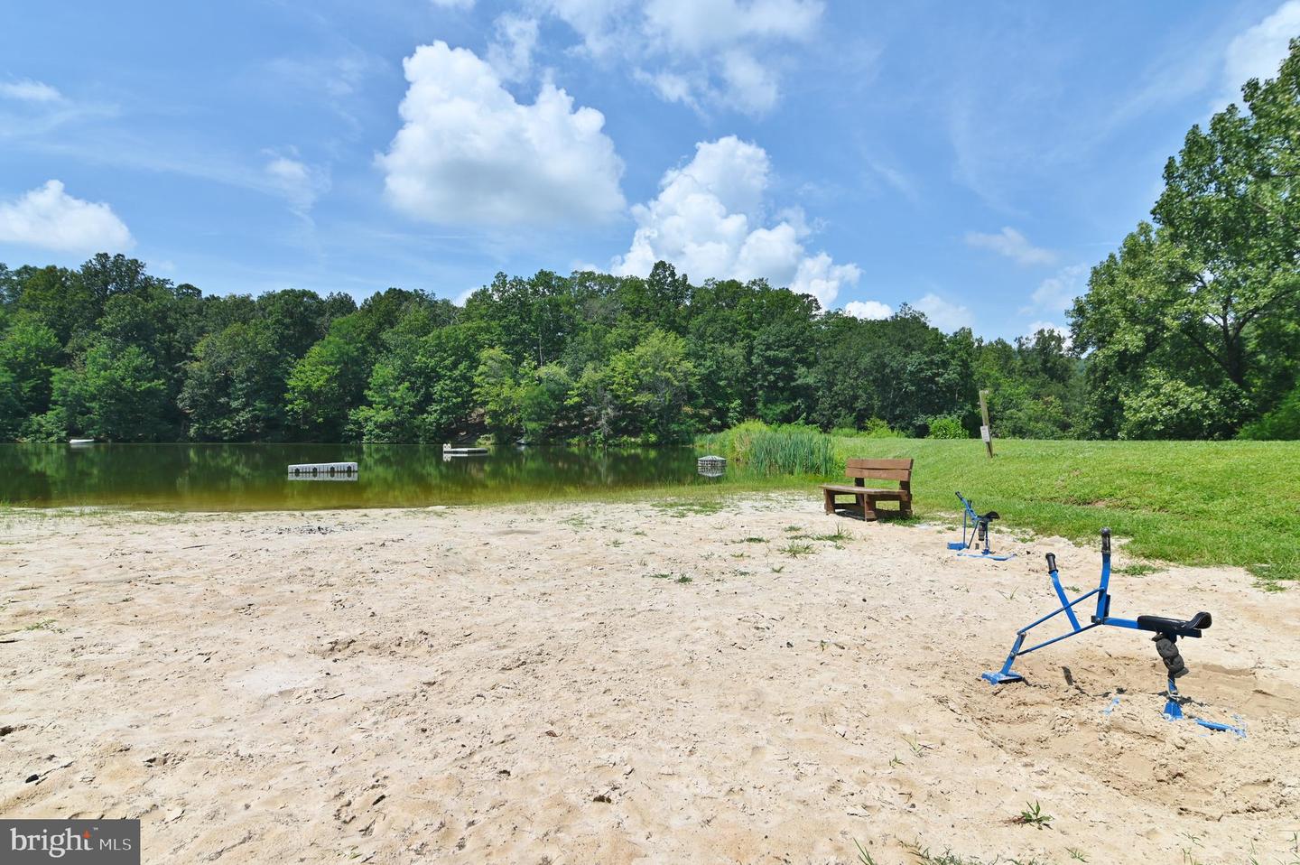 344 KING DAVID DR, LINDEN, Virginia 22642, 3 Bedrooms Bedrooms, 8 Rooms Rooms,3 BathroomsBathrooms,Residential,For sale,344 KING DAVID DR,VAWR2011932 MLS # VAWR2011932