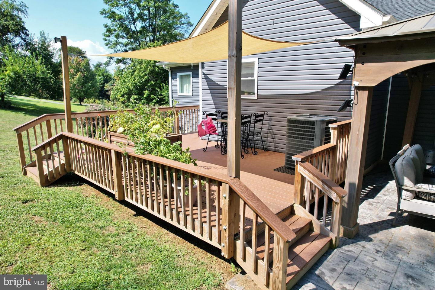 344 KING DAVID DR, LINDEN, Virginia 22642, 3 Bedrooms Bedrooms, 8 Rooms Rooms,3 BathroomsBathrooms,Residential,For sale,344 KING DAVID DR,VAWR2011932 MLS # VAWR2011932