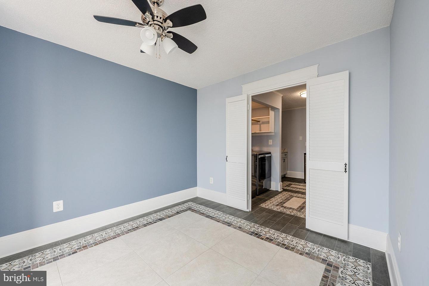 250 S REYNOLDS ST #1007, ALEXANDRIA, Virginia 22304, 1 Bedroom Bedrooms, ,1 BathroomBathrooms,Residential,For sale,250 S REYNOLDS ST #1007,VAAX2048408 MLS # VAAX2048408