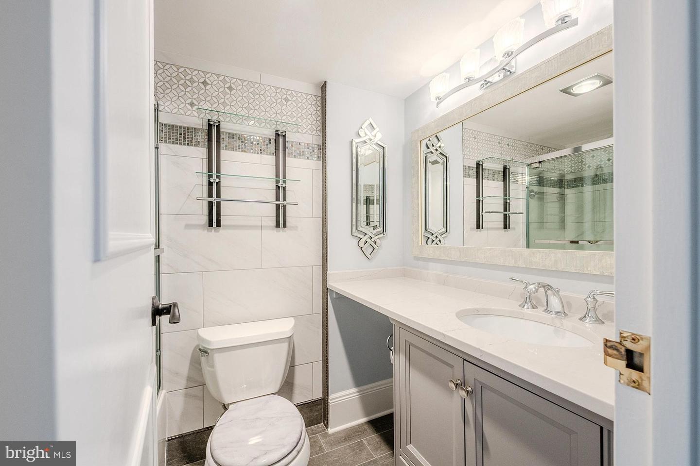 250 S REYNOLDS ST #1007, ALEXANDRIA, Virginia 22304, 1 Bedroom Bedrooms, ,1 BathroomBathrooms,Residential,For sale,250 S REYNOLDS ST #1007,VAAX2048408 MLS # VAAX2048408