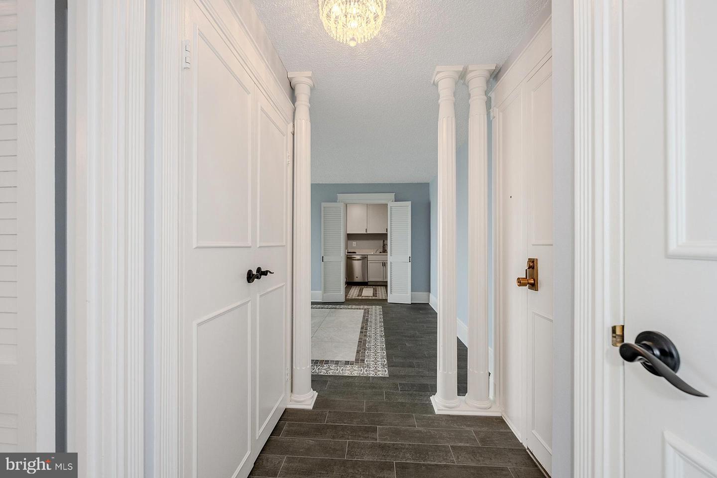 250 S REYNOLDS ST #1007, ALEXANDRIA, Virginia 22304, 1 Bedroom Bedrooms, ,1 BathroomBathrooms,Residential,For sale,250 S REYNOLDS ST #1007,VAAX2048408 MLS # VAAX2048408
