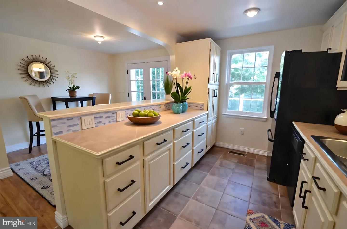 8 BICKEL CT, STERLING, Virginia 20165, 3 Bedrooms Bedrooms, 9 Rooms Rooms,2 BathroomsBathrooms,Residential,For sale,8 BICKEL CT,VALO2104248 MLS # VALO2104248
