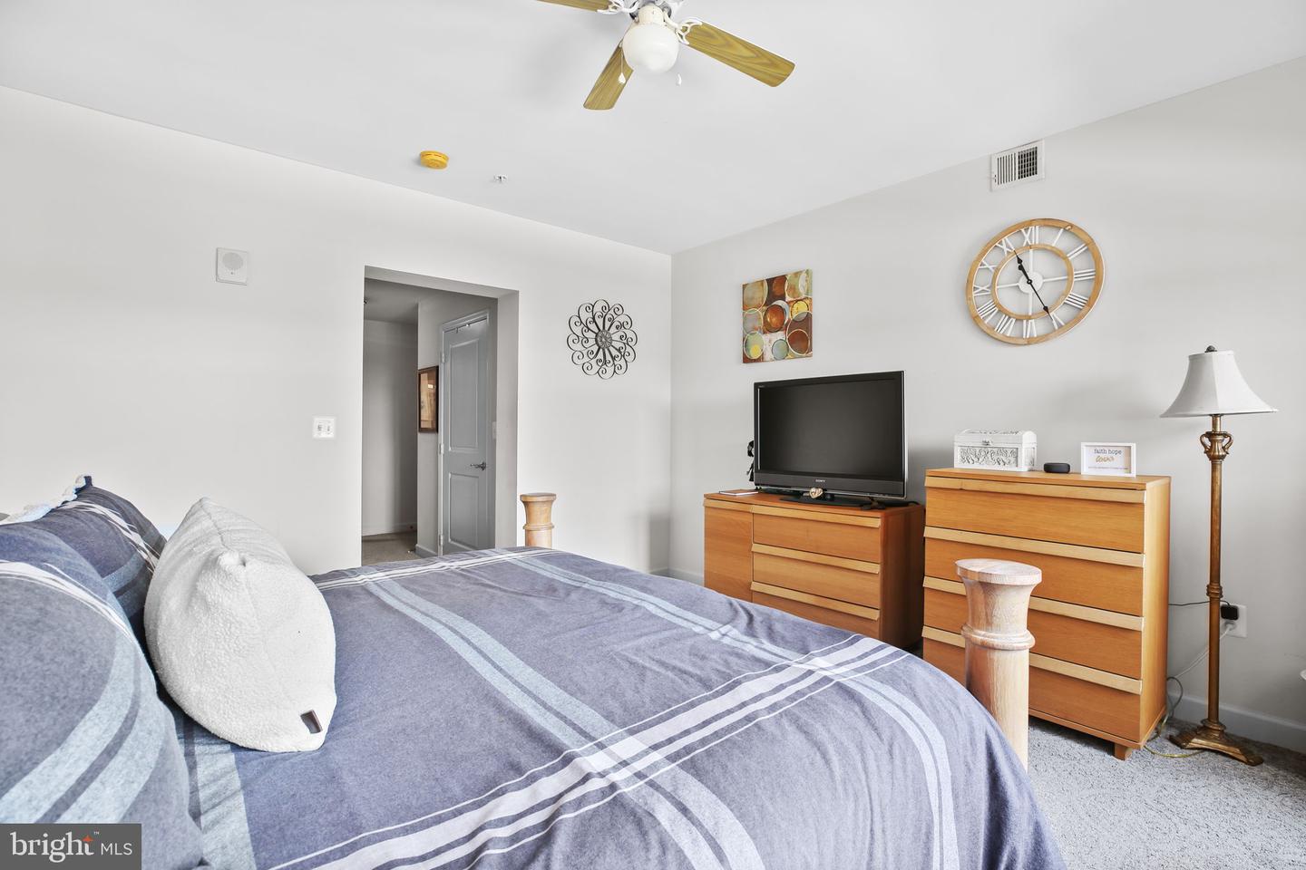 485 HARBOR SIDE ST #806, WOODBRIDGE, Virginia 22191, 2 Bedrooms Bedrooms, ,2 BathroomsBathrooms,Residential,For sale,485 HARBOR SIDE ST #806,VAPW2101196 MLS # VAPW2101196