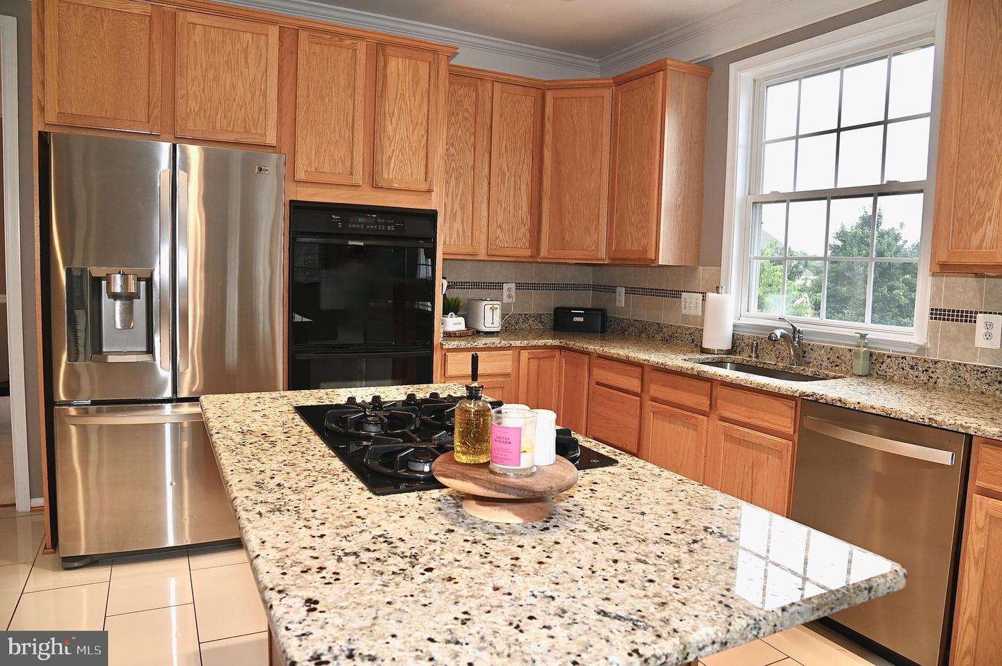 12170 EMORY FALLS, BRISTOW, Virginia 20136, 6 Bedrooms Bedrooms, 10 Rooms Rooms,3 BathroomsBathrooms,Residential,For sale,12170 EMORY FALLS,VAPW2101240 MLS # VAPW2101240