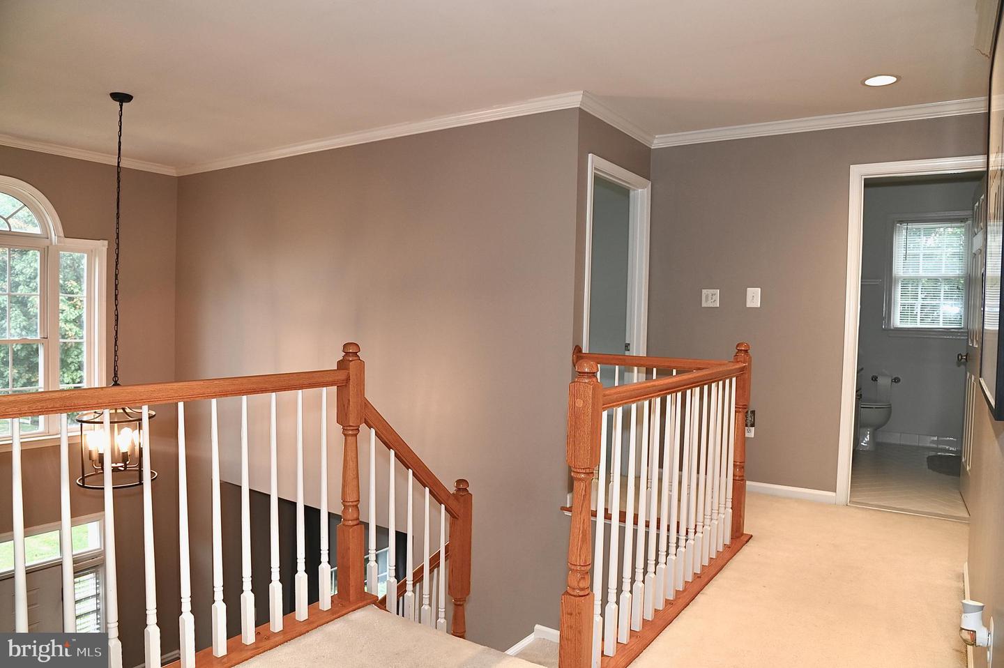 12170 EMORY FALLS, BRISTOW, Virginia 20136, 6 Bedrooms Bedrooms, 10 Rooms Rooms,3 BathroomsBathrooms,Residential,For sale,12170 EMORY FALLS,VAPW2101240 MLS # VAPW2101240