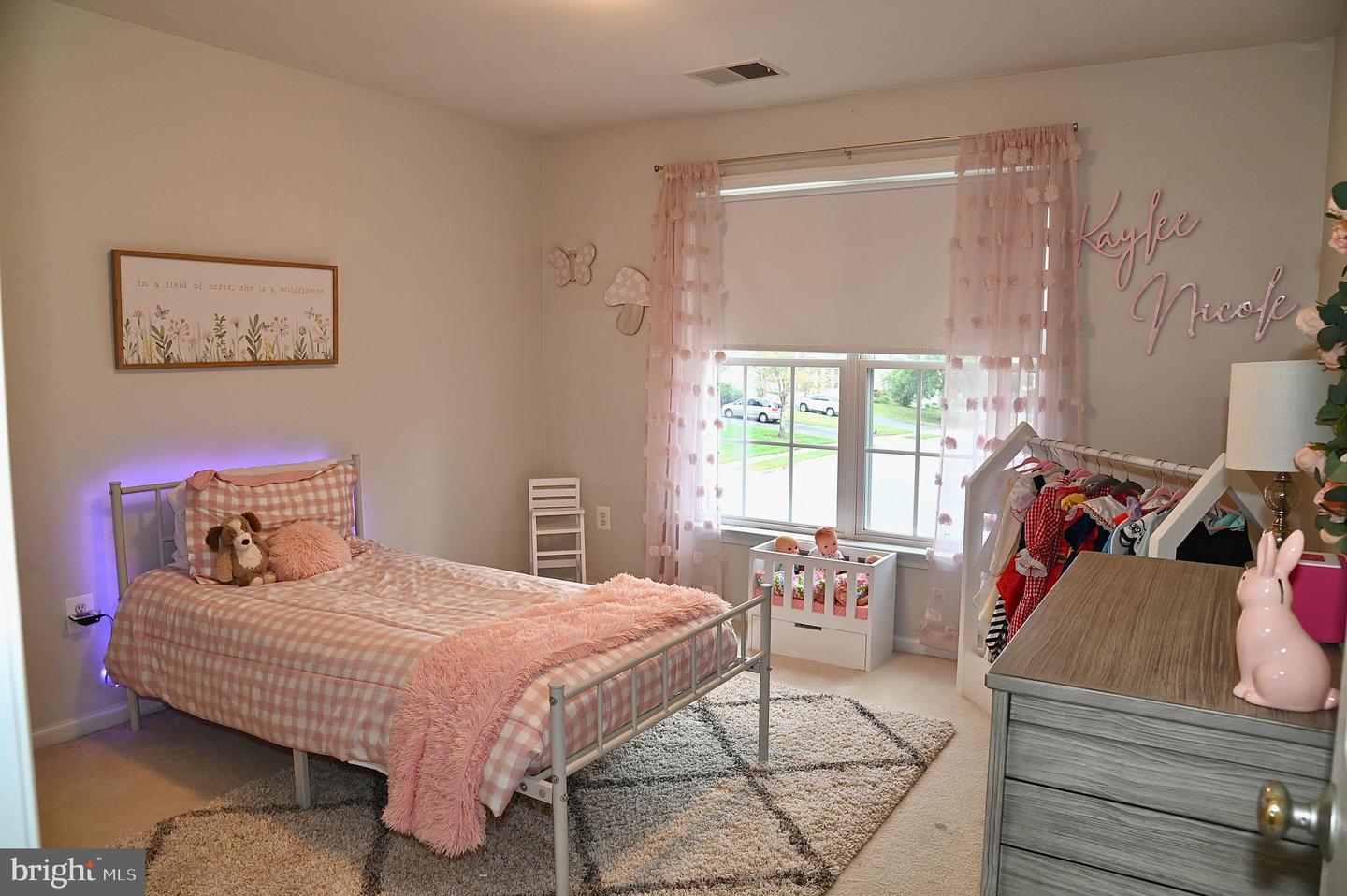 12170 EMORY FALLS, BRISTOW, Virginia 20136, 6 Bedrooms Bedrooms, 10 Rooms Rooms,3 BathroomsBathrooms,Residential,For sale,12170 EMORY FALLS,VAPW2101240 MLS # VAPW2101240