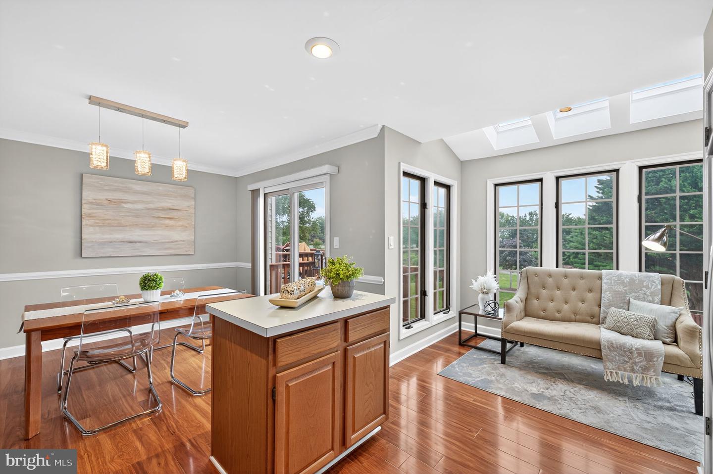21232 HEDGEROW TER, ASHBURN, Virginia 20147, 3 Bedrooms Bedrooms, ,3 BathroomsBathrooms,Residential,For sale,21232 HEDGEROW TER,VALO2104364 MLS # VALO2104364