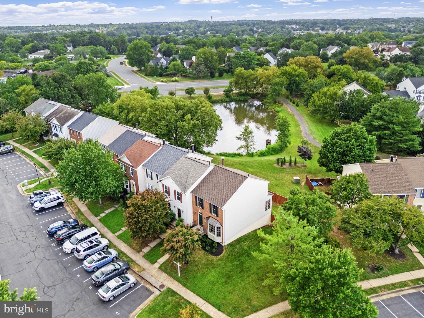 21232 HEDGEROW TER, ASHBURN, Virginia 20147, 3 Bedrooms Bedrooms, ,3 BathroomsBathrooms,Residential,For sale,21232 HEDGEROW TER,VALO2104364 MLS # VALO2104364