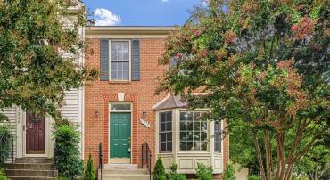 21232 HEDGEROW TER, ASHBURN, Virginia 20147, 3 Bedrooms Bedrooms, ,3 BathroomsBathrooms,Residential,For sale,21232 HEDGEROW TER,VALO2104364 MLS # VALO2104364