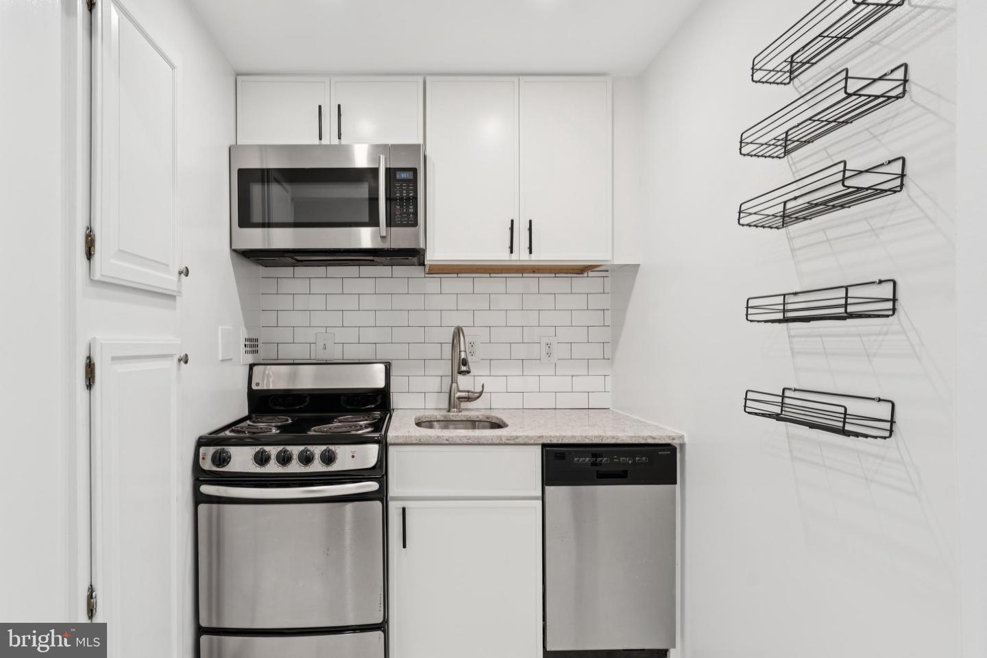 1718 CORCORAN ST NW #23, WASHINGTON, District Of Columbia 20009, ,1 BathroomBathrooms,Residential,For sale,1718 CORCORAN ST NW #23,DCDC2214742 MLS # DCDC2214742