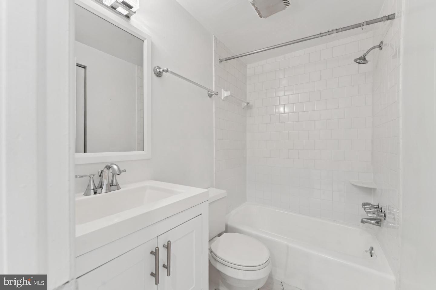 1718 CORCORAN ST NW #23, WASHINGTON, District Of Columbia 20009, ,1 BathroomBathrooms,Residential,For sale,1718 CORCORAN ST NW #23,DCDC2214742 MLS # DCDC2214742