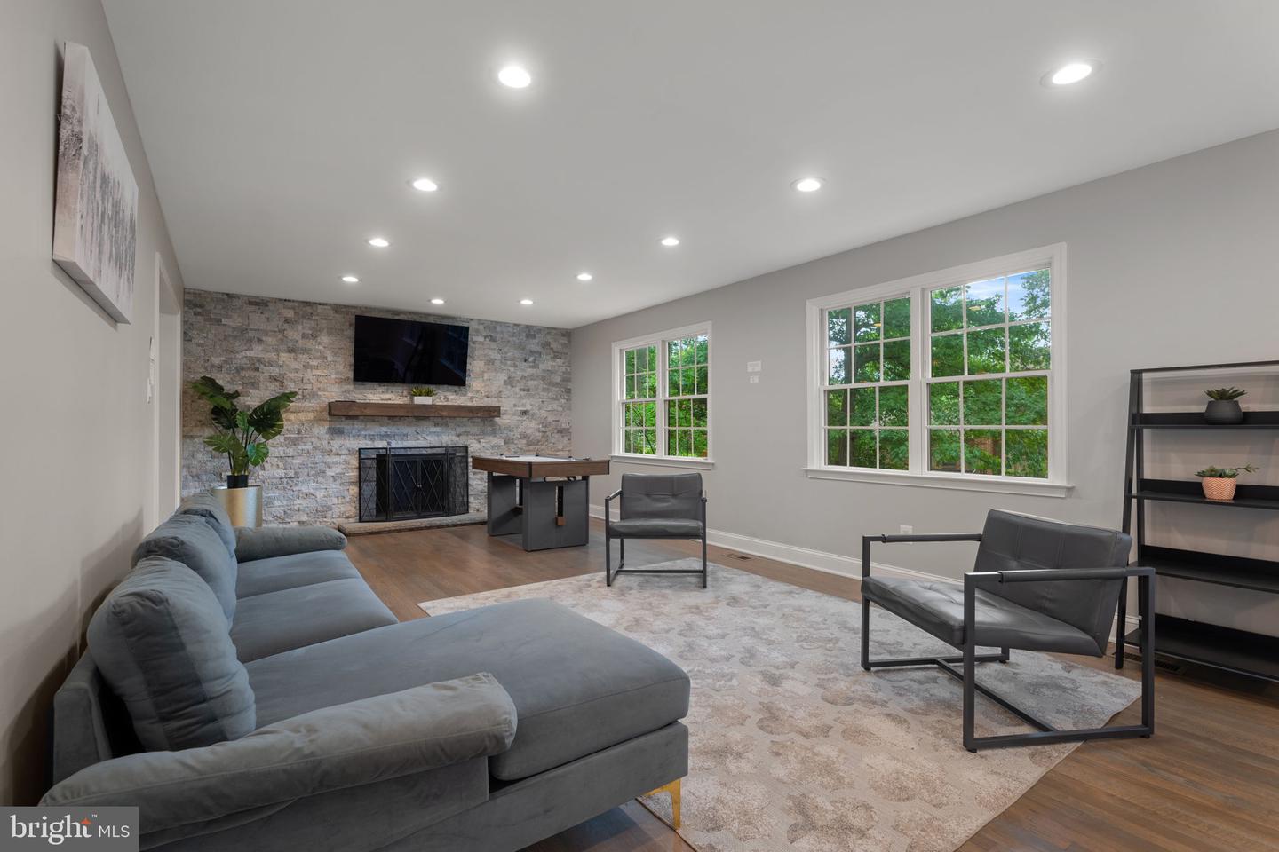 3436 HOLLY RD, ANNANDALE, Virginia 22003, 7 Bedrooms Bedrooms, ,5 BathroomsBathrooms,Residential,For sale,3436 HOLLY RD,VAFX2260732 MLS # VAFX2260732