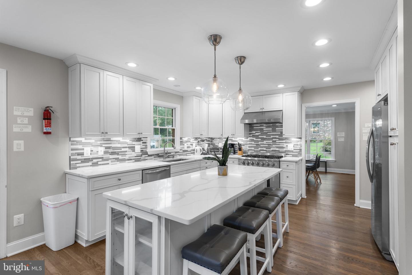 3436 HOLLY RD, ANNANDALE, Virginia 22003, 7 Bedrooms Bedrooms, ,5 BathroomsBathrooms,Residential,For sale,3436 HOLLY RD,VAFX2260732 MLS # VAFX2260732